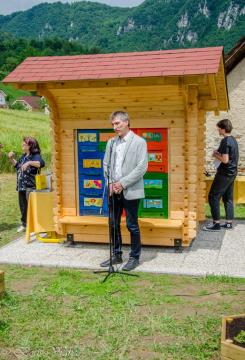 Ravnatelj OŠ Antona Aškerca Andrej Podpečan